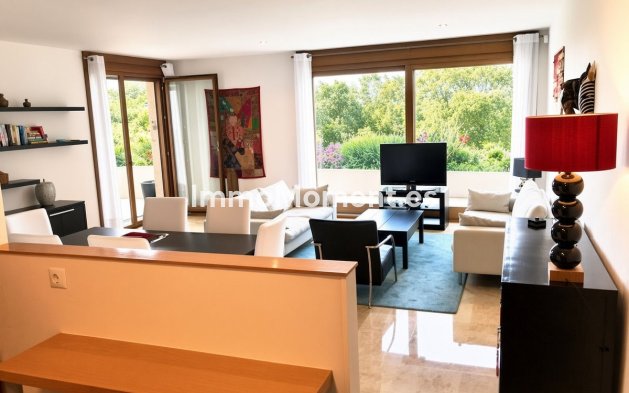Wiederverkauf - Wohnung - Marbella - Altos de los Monteros