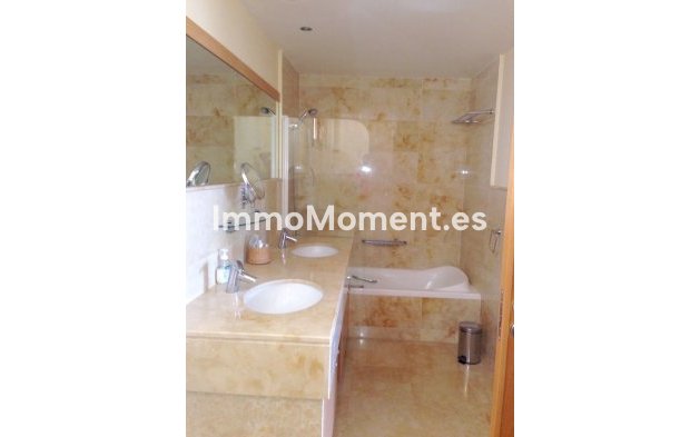 Wiederverkauf - Wohnung - Marbella - Altos de los Monteros