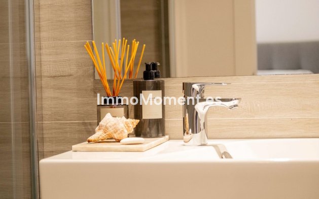 Revente - Appartement - Estepona  - Estepona Centro
