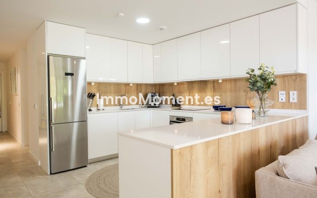 Revente - Appartement - Estepona  - Estepona Centro