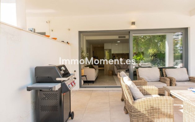Revente - Appartement - Estepona  - Estepona Centro