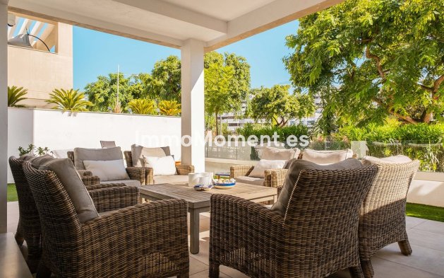 Revente - Appartement - Estepona  - Estepona Centro