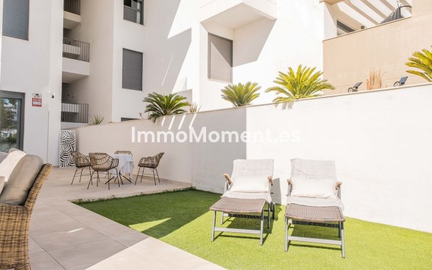 Revente - Appartement - Estepona  - Estepona Centro