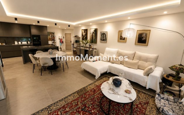Revente - Appartement - Estepona  - Estepona Centro