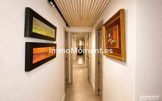 Revente - Appartement - Estepona  - Estepona Centro