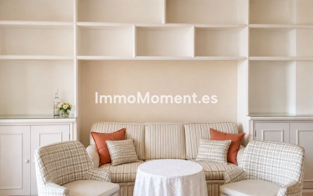 Revente - Appartement - Marbella - Nueva Andalucía