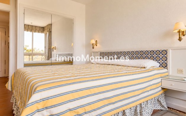 Revente - Appartement - Marbella - Nueva Andalucía