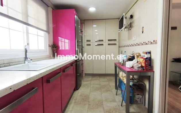 Resale - Apartment - Inland  - Alhaurín el Grande Centro