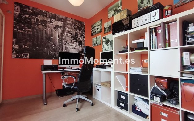 Resale - Apartment - Inland  - Alhaurín el Grande Centro