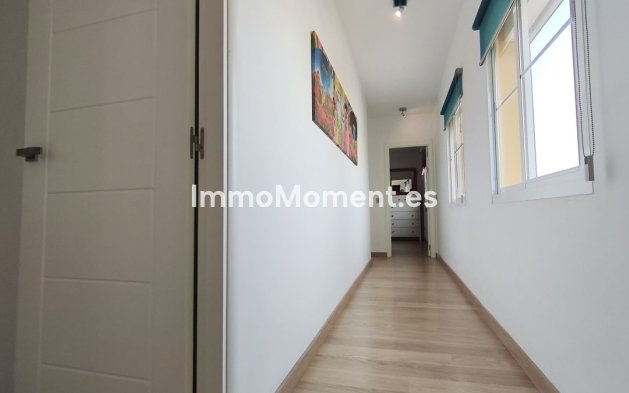 Resale - Apartment - Inland  - Alhaurín el Grande Centro