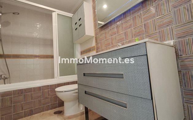 Resale - Apartment - Inland  - Alhaurín el Grande Centro