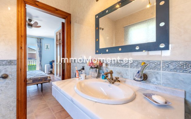 Reventa - Villa independiente - Interior  - Coín