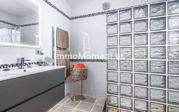 Reventa - Villa independiente - Interior  - Coín