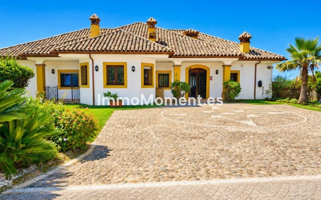 Revente - Maison de campagne - Estepona  - Estepona Centro