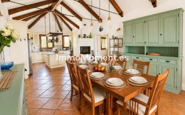Revente - Maison de campagne - Estepona  - Estepona Centro
