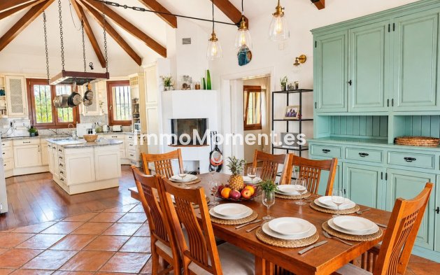 Revente - Maison de campagne - Estepona  - Estepona Centro
