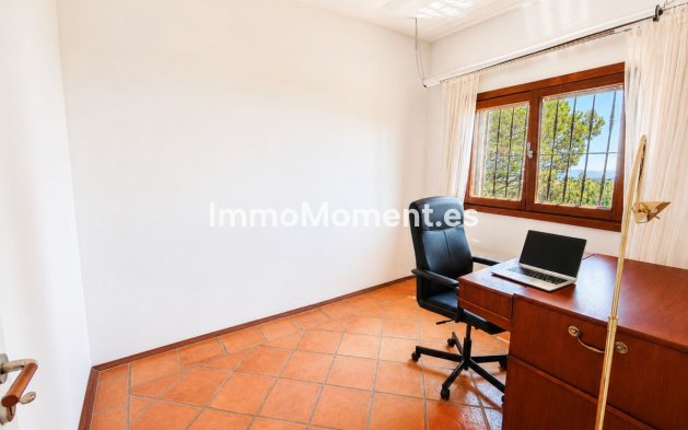 Revente - Maison de campagne - Estepona  - Estepona Centro