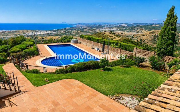 Revente - Maison de campagne - Estepona  - Estepona Centro