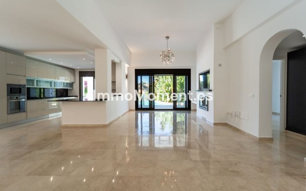 Bestaande woning - Vrijstaande villa - Marbella - El Rosario