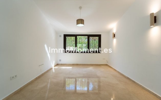 Bestaande woning - Vrijstaande villa - Marbella - El Rosario