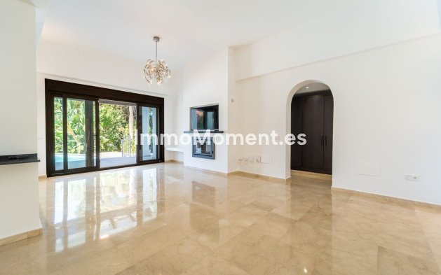 Bestaande woning - Vrijstaande villa - Marbella - El Rosario