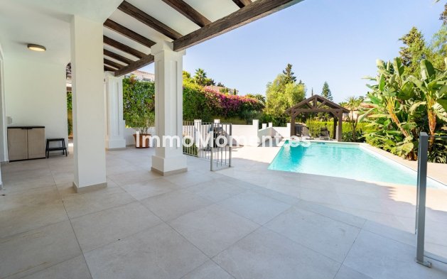 Bestaande woning - Vrijstaande villa - Marbella - El Rosario