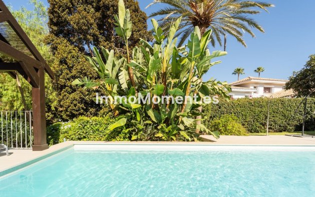 Bestaande woning - Vrijstaande villa - Marbella - El Rosario