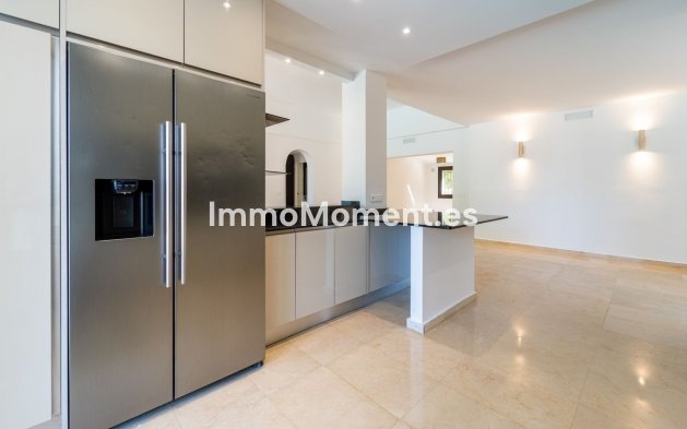 Bestaande woning - Vrijstaande villa - Marbella - El Rosario