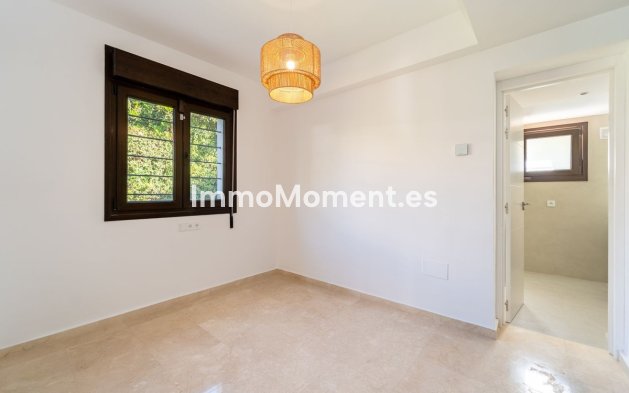 Bestaande woning - Vrijstaande villa - Marbella - El Rosario