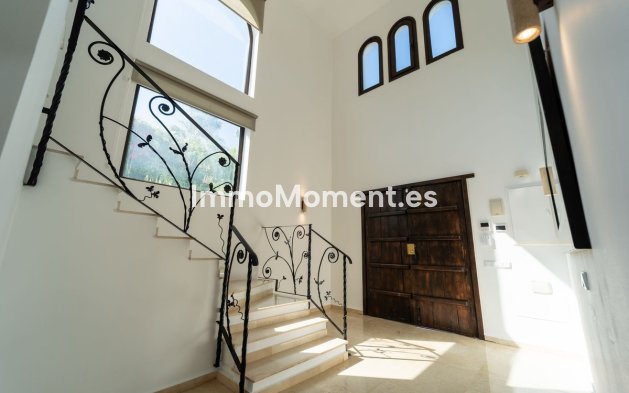 Bestaande woning - Vrijstaande villa - Marbella - El Rosario