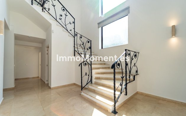 Bestaande woning - Vrijstaande villa - Marbella - El Rosario