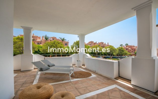 Revente - Appartement - Estepona  - El Presidente
