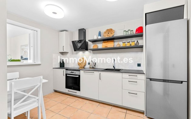 Revente - Appartement - Estepona  - El Presidente