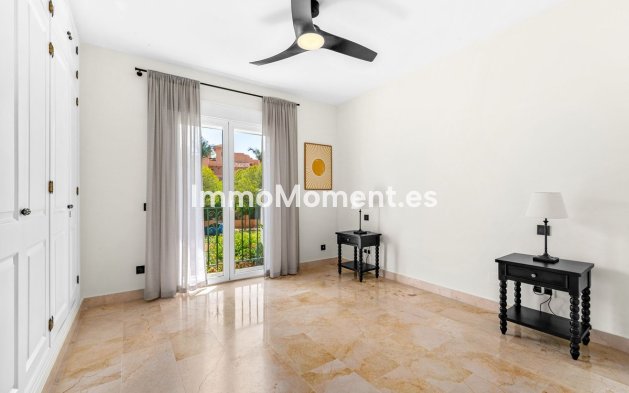 Revente - Appartement - Estepona  - El Presidente