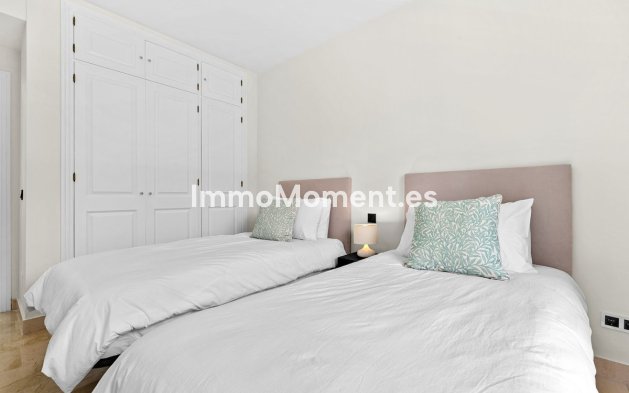 Revente - Appartement - Estepona  - El Presidente