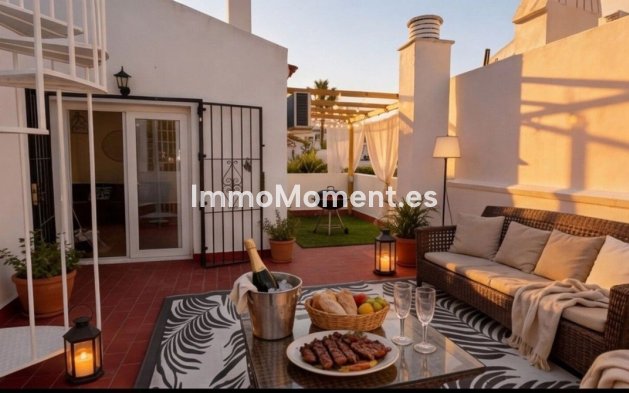 Resale - Apartment - Marbella - Elviria
