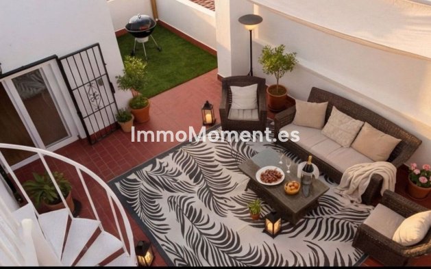 Resale - Apartment - Marbella - Elviria