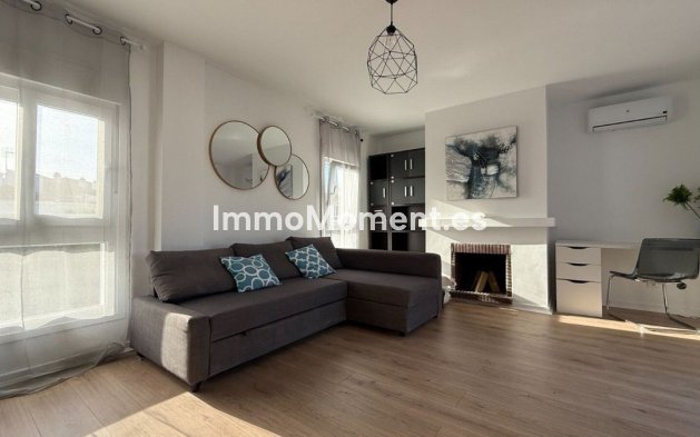 Resale - Apartment - Marbella - Elviria