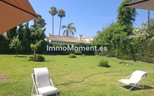 Revente - Villa individuelle - Estepona  - Estepona Centro