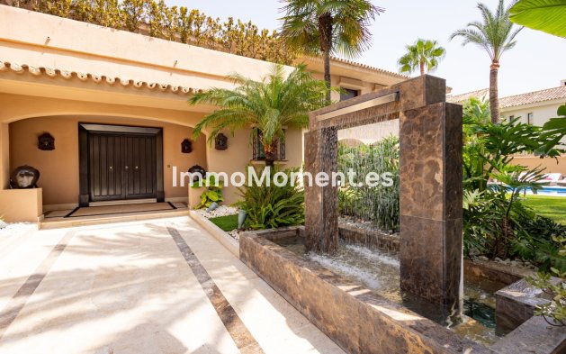 Resale - Detached villa - Marbella - Los Monteros