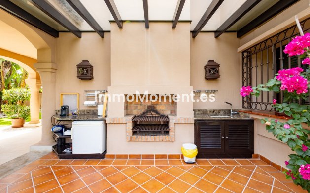Resale - Detached villa - Marbella - Los Monteros