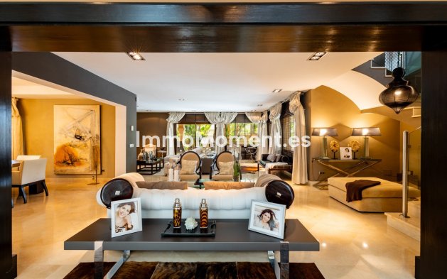 Resale - Detached villa - Marbella - Los Monteros