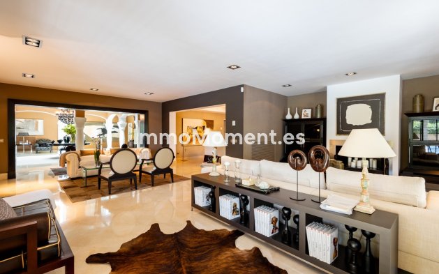 Resale - Detached villa - Marbella - Los Monteros