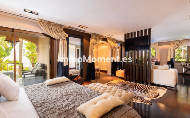 Resale - Detached villa - Marbella - Los Monteros