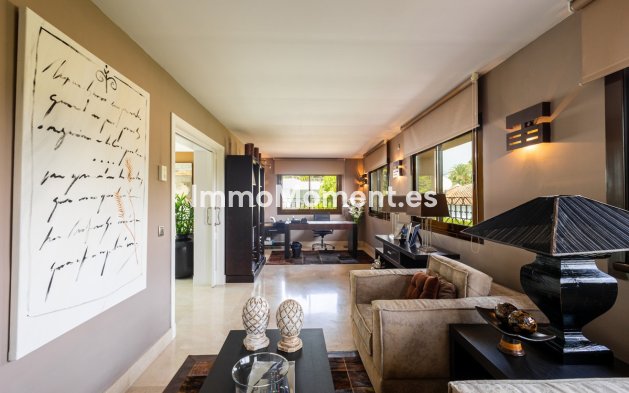 Resale - Detached villa - Marbella - Los Monteros