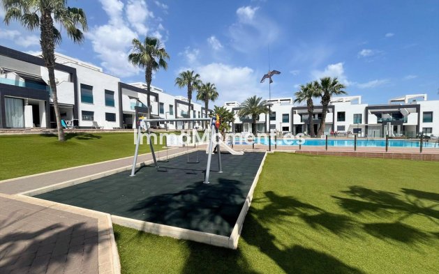 Bestaande woning - Vrijstaande villa - Orihuela - Cabo roig - La Zenia
