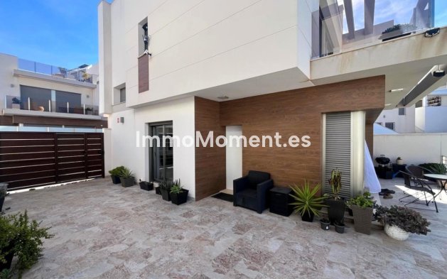 Bestaande woning - Vrijstaande villa - Orihuela - Orihuela Costa