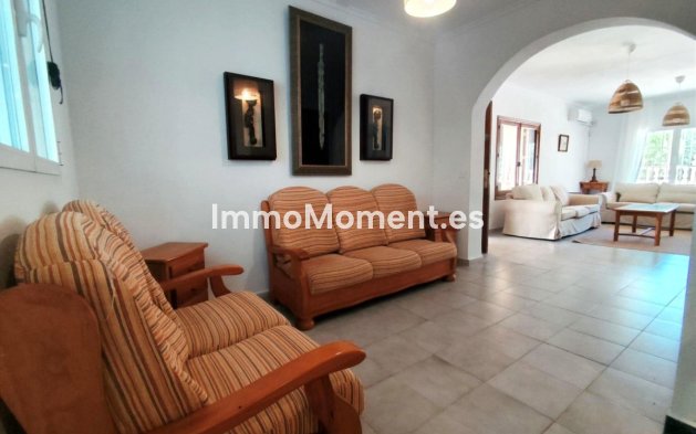 Resale - Detached villa - Orihuela - Cabo roig - La Zenia