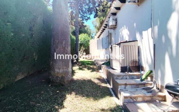 Resale - Detached villa - Orihuela - Cabo roig - La Zenia