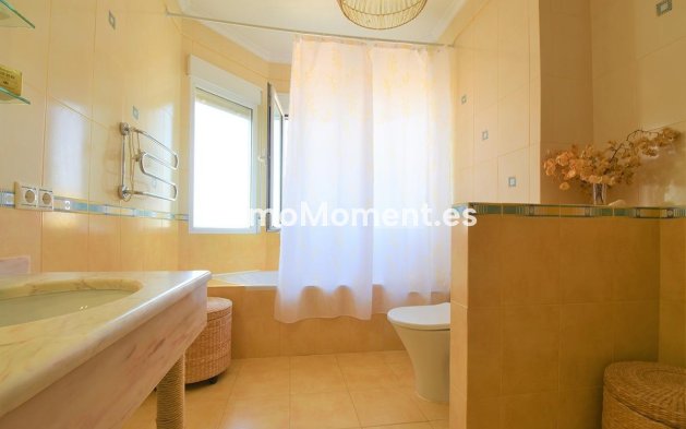 Bestaande woning - Vrijstaande villa - Rojales - Rojales Centro